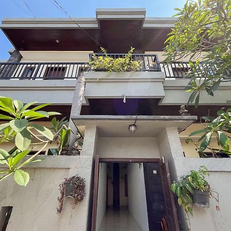 Adi Surya Guest House Seminyak Eksteriør bilde