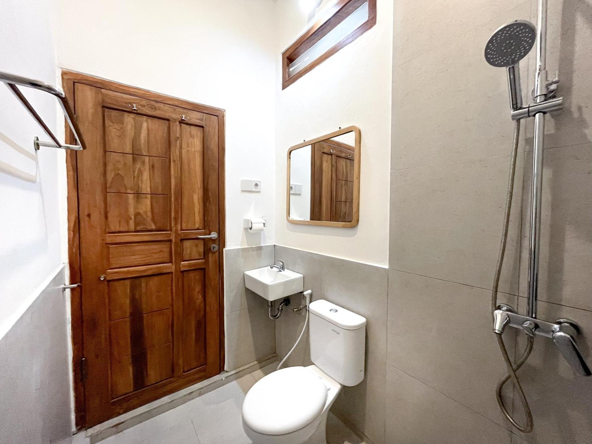 Adi Surya Guest House Seminyak Eksteriør bilde